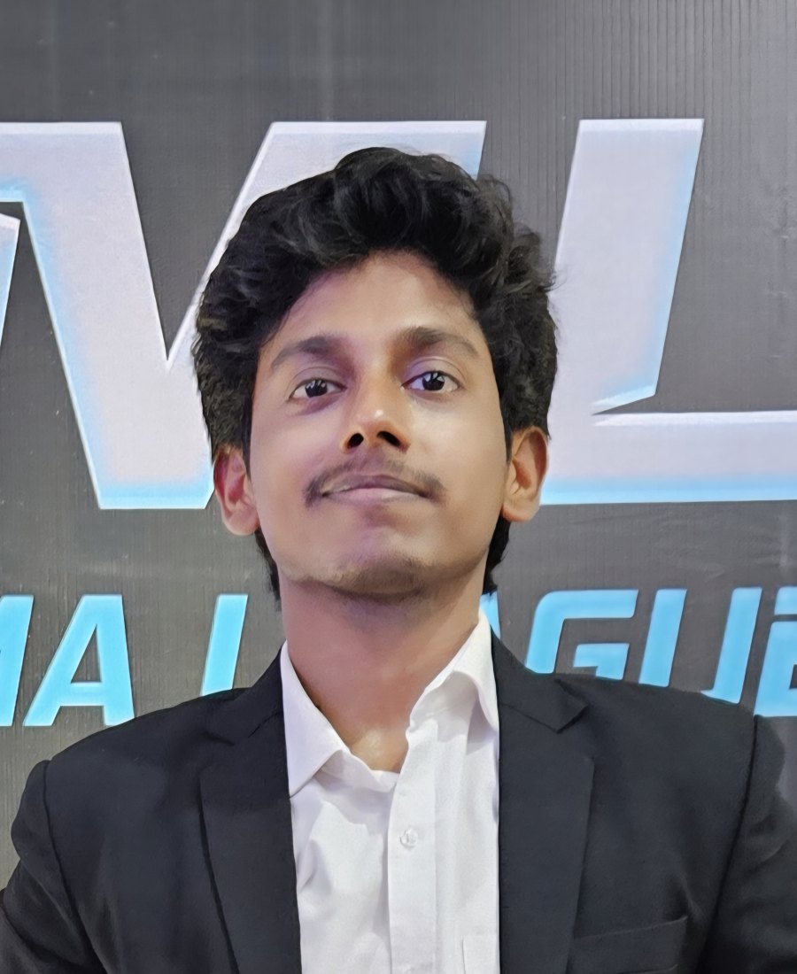 Ashish Rajak β Head Instructor